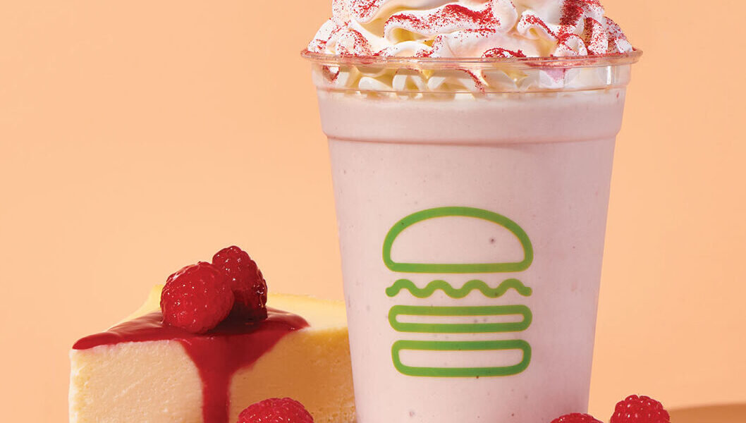 Raspberry cheesecake shake